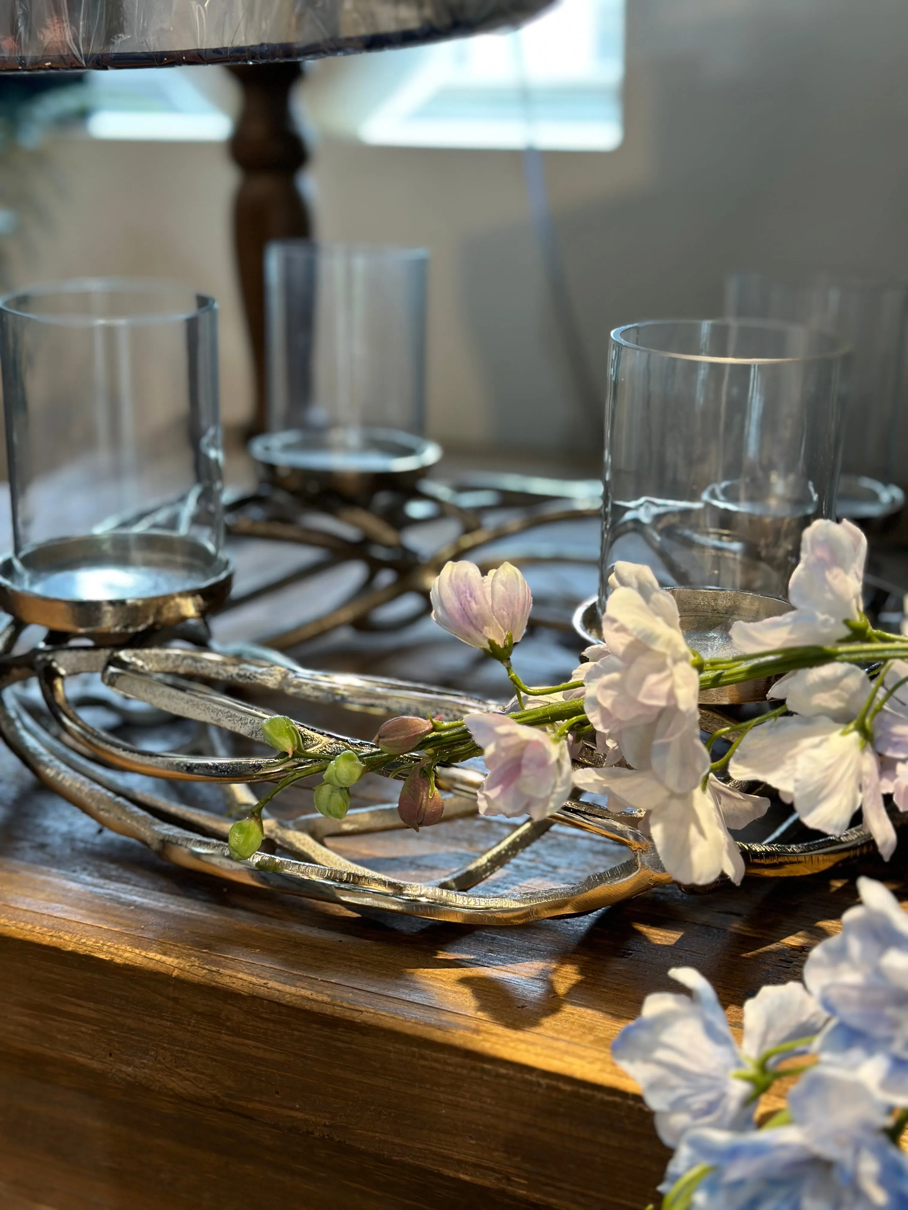 16" Nickel Plated Wreath Shape Candle Holder