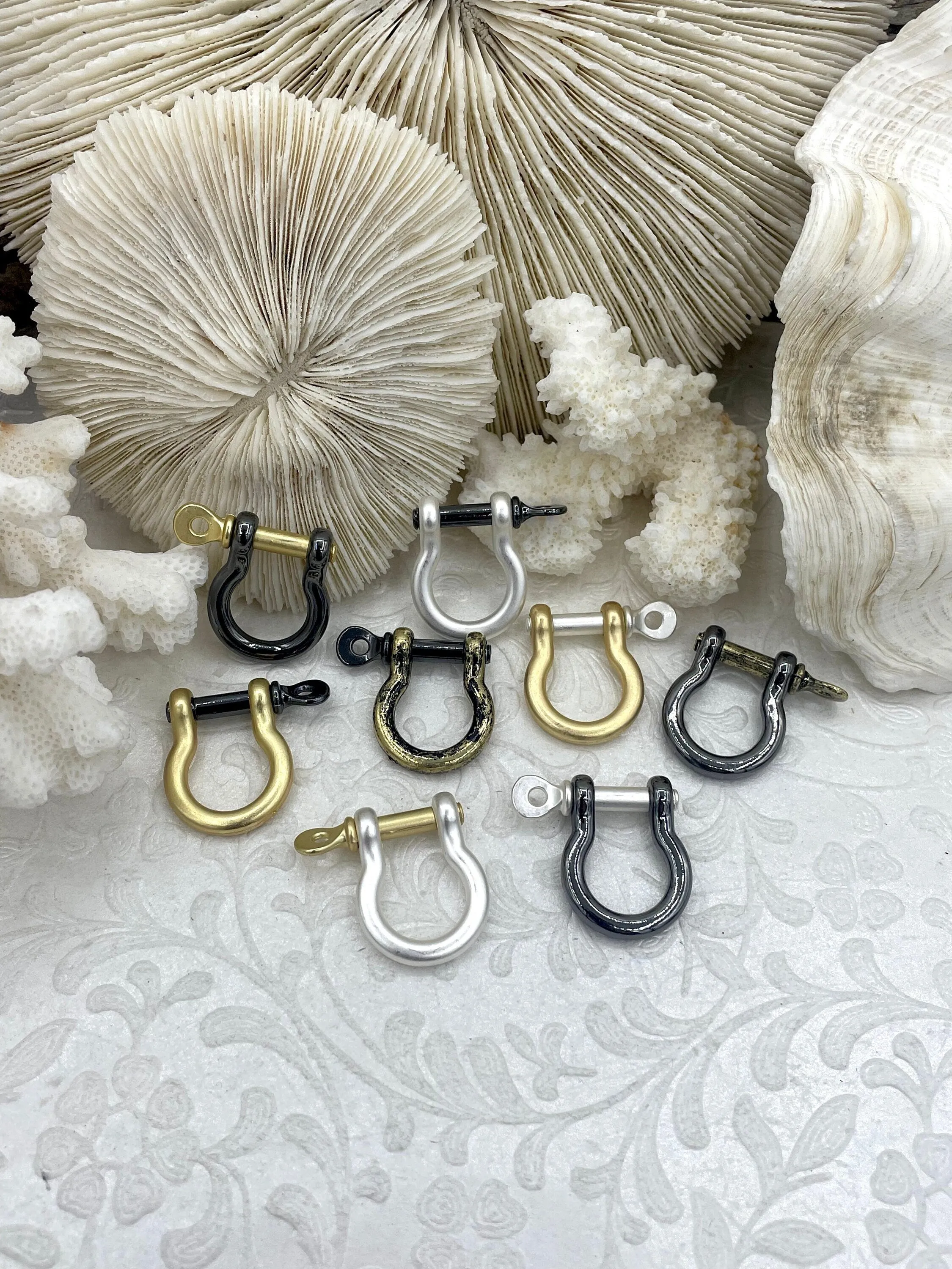 Zinc Alloy 2 Tone U Lock Clasp W/ Screw, U Shape Shackle,2 Tone Marine Shackle, Horseshoe Clasp, Anchor Carabiner, Anchor Shackle. Fast Ship
